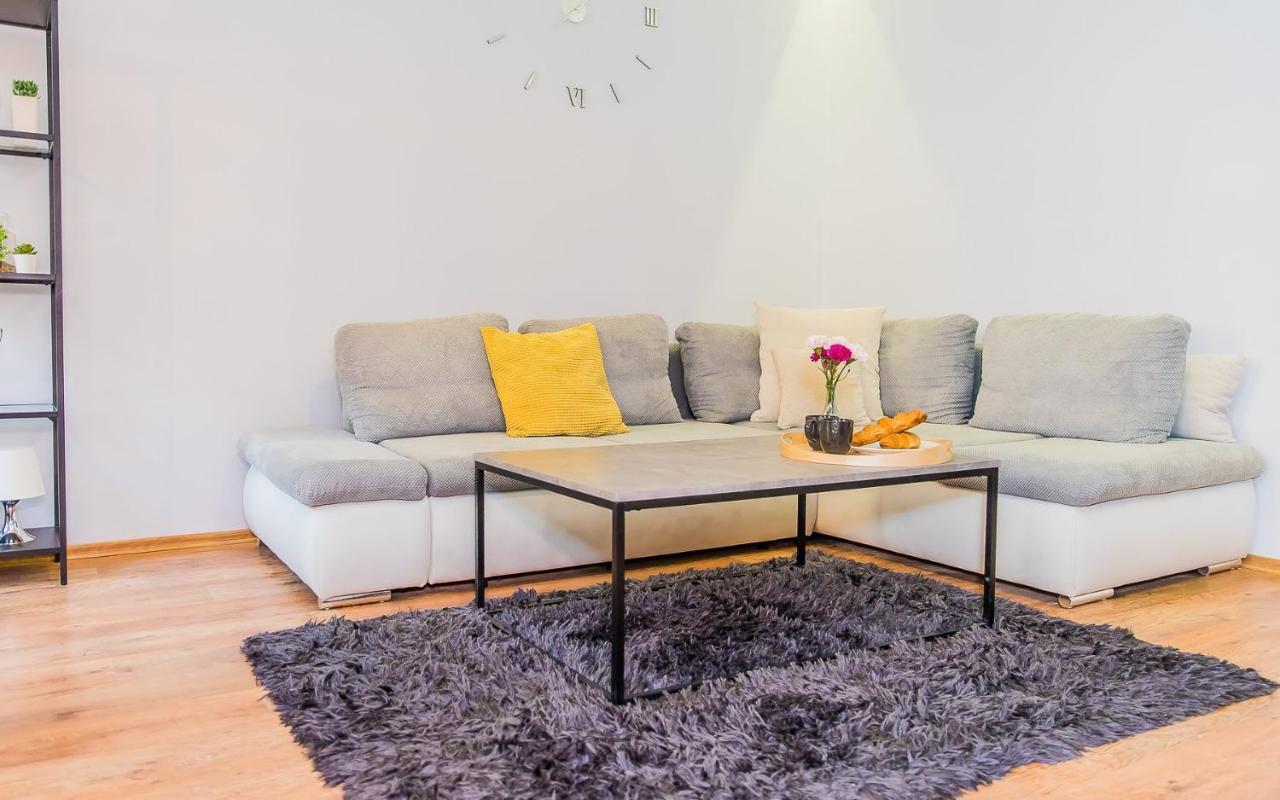 Easy Rent Apartments - Konopnicka 9 ลูบลิน ภายนอก รูปภาพ